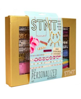 STMT Personalized Accessories 609 Piece Set