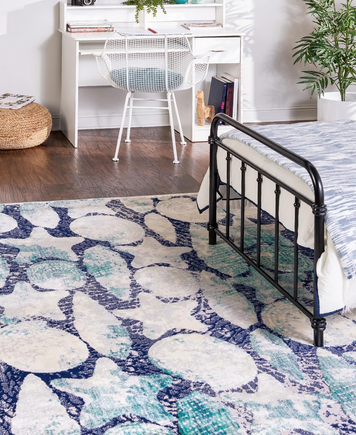 Closeout! Bayshore Home Beau Star Area Rug