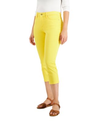 yellow jeans near me