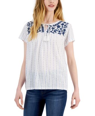 Chic Cutwork Women’s Top with Tassel Tie