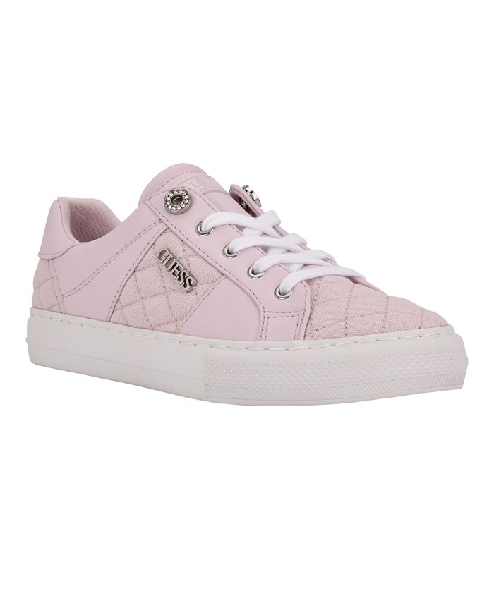 Uskyldig For nylig Blank GUESS Women's Loven Casual Sneakers - Macy's