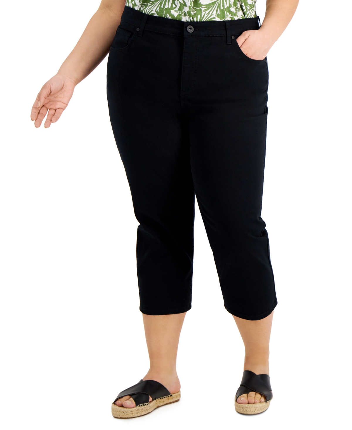 STYLE & CO PLUS SIZE HIGH-RISE CROPPED CAPRI JEANS, CREATED FOR MACY'S