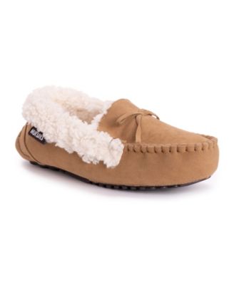 MUK LUKS