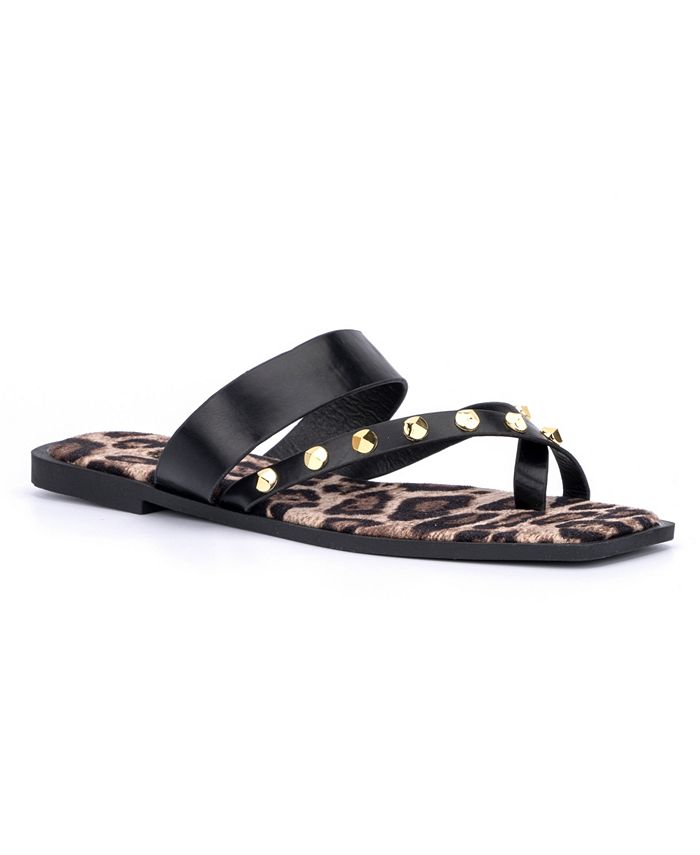 Women's miller scallop shop leather thong sandals