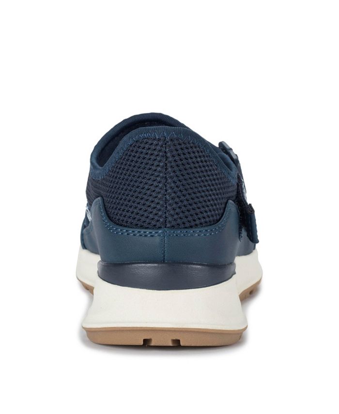 baretraps slip on sneakers