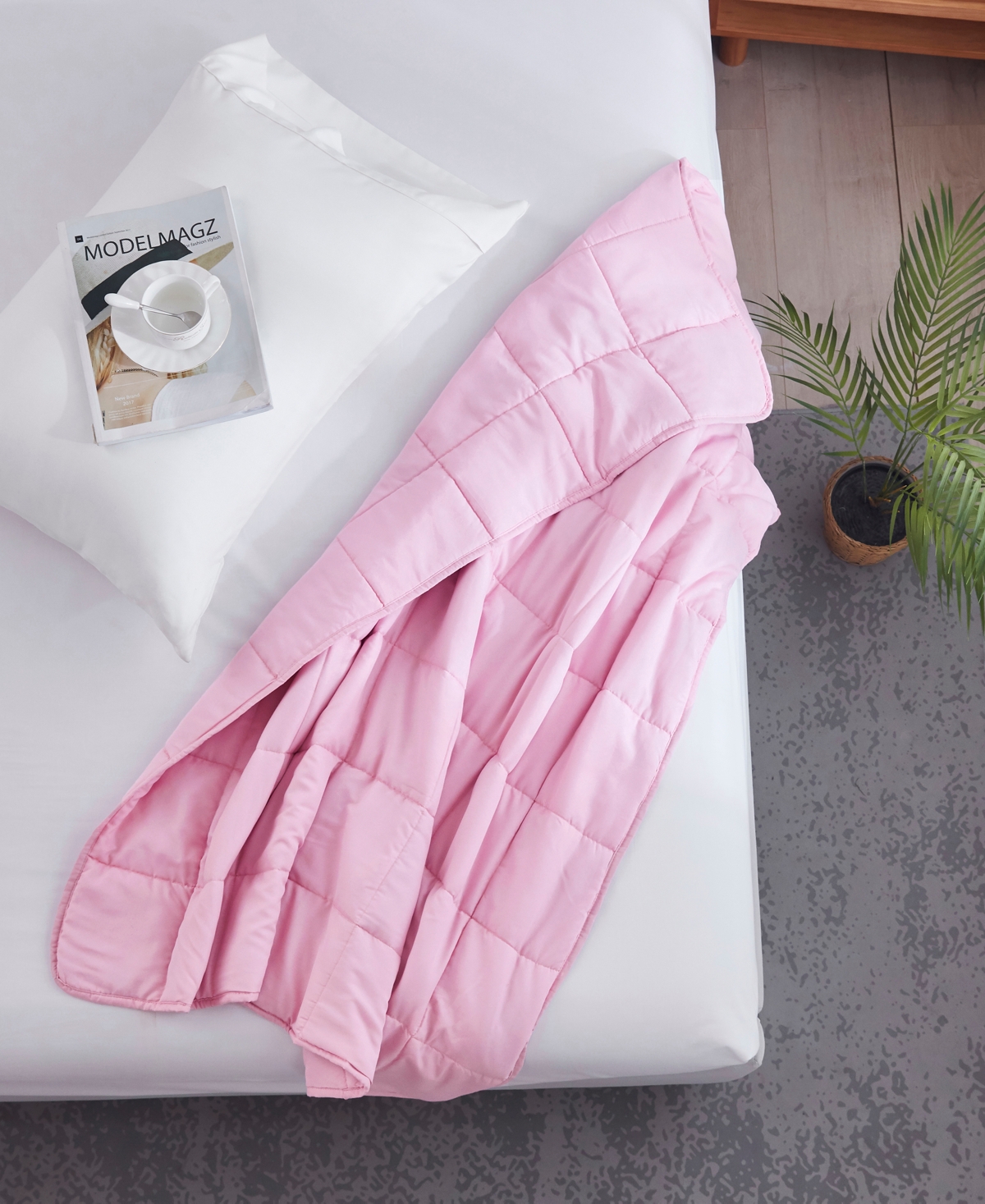 Bon Voyage Travel 5lb Weighted Throw Blanket, 40" X 50" In Pink