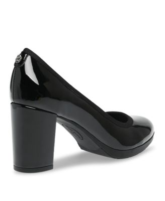 Women's Castana Round Toe Block Heel Pumps