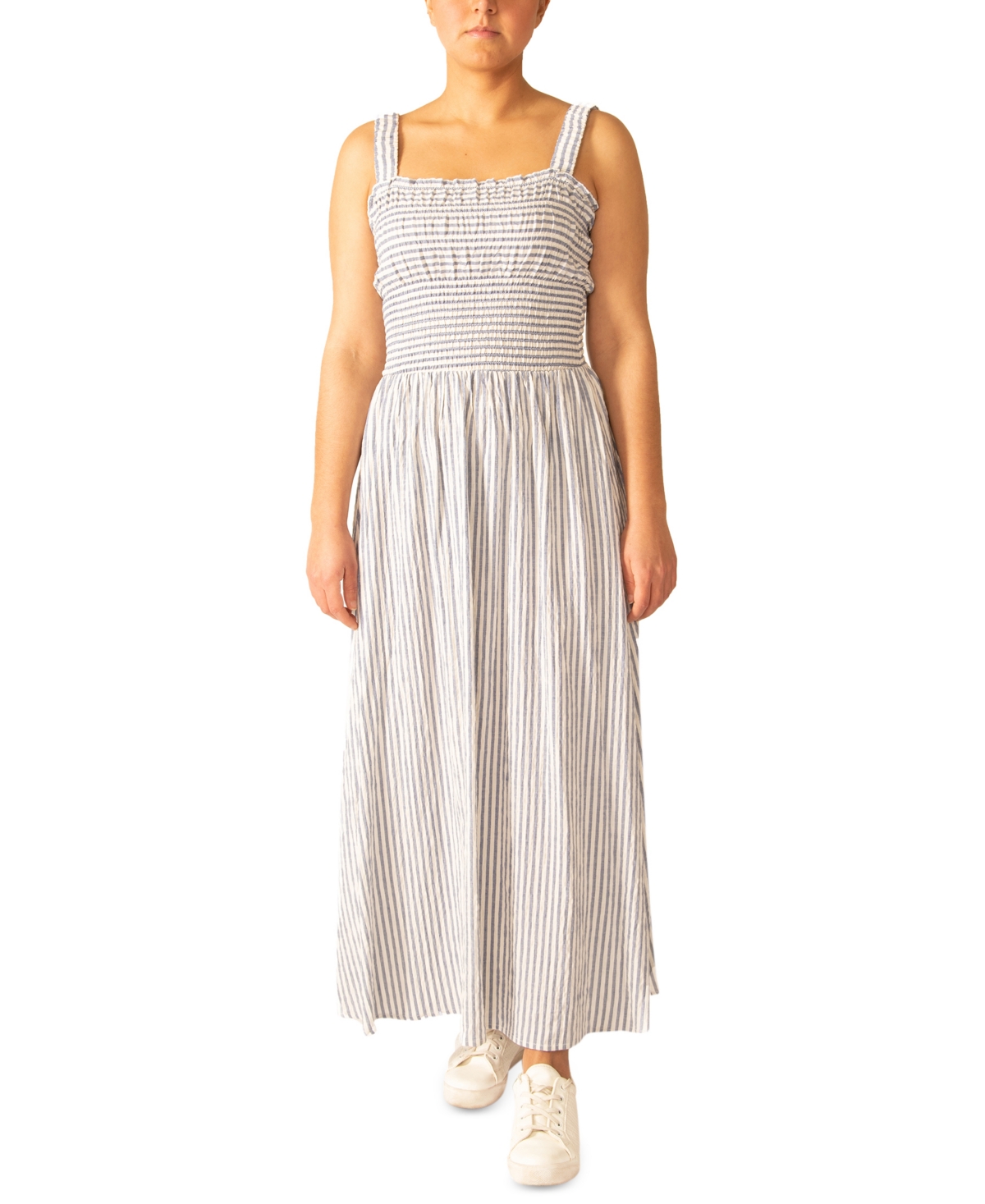 Black Tape Petite Smocked Maxi Dress In Picket Fence ModeSens