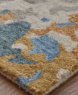 Everley R8645 5' x 8' Area Rug