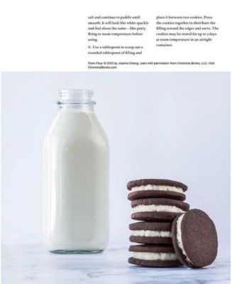 50 Things to Bake Before You Die: The World's Best Cakes, Pies, Brownies, Cookies, and More from Your Favorite Bakers, Including Christina Tosi, Joanne Chang, and Dominique Ansel by Allyson Reedy