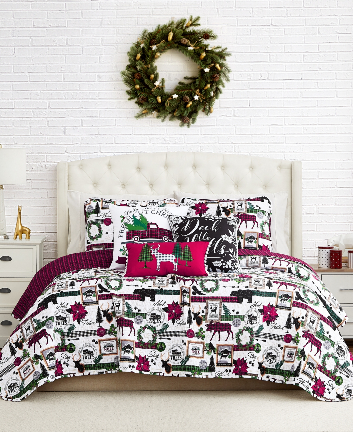Merry Town Christmas Oversized Reversible 6 Piece Quilt Set, Twin or Twin Xlong