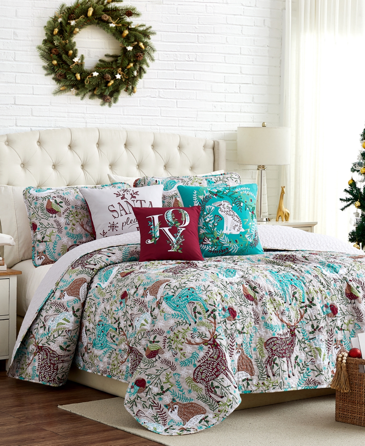 Southshore Fine Linens Christmas Woodland Oversized Reversible 6 Piece Quilt Set, Full/queen In Multi