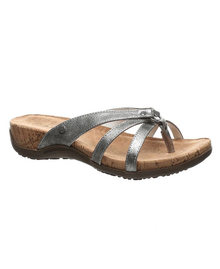Macys best sale bearpaw slippers