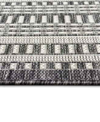 Malibu Etched Border 7'10" x 9'10" Outdoor Area Rug