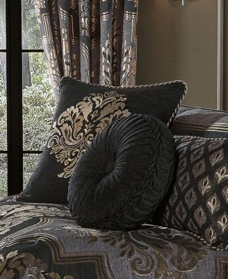 Savoy Tufted Decorative Pillow, 15" Round