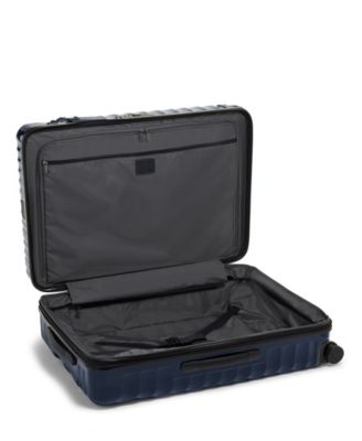 19 Degree Extended Trip Expandable 30.5" Check-in Spinner