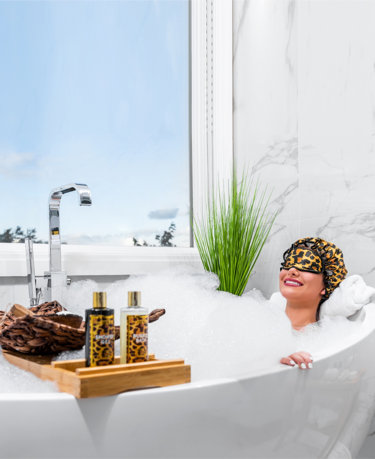 Lovery 17-Pc. Honey Almond Bath & Body Gift Set, Created for Macy's