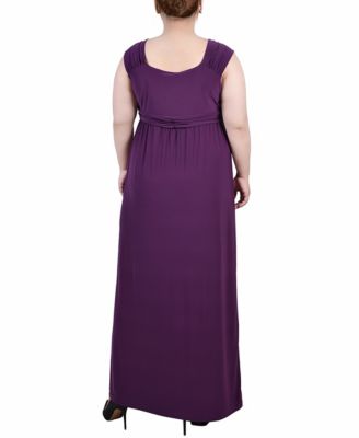 Plus Size Ruched Empire Maxi Dress