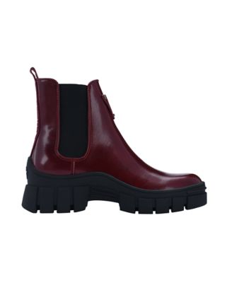 Women's Hestia Lug Sole Chelsea Booties