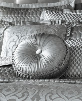 Luxembourg Tufted Decorative Pillow, 15" Round