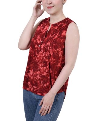 Petite Sleeveless Jacquard Y-neck Top
