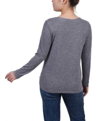 Petite Long Sleeve Knit Keyhole Top