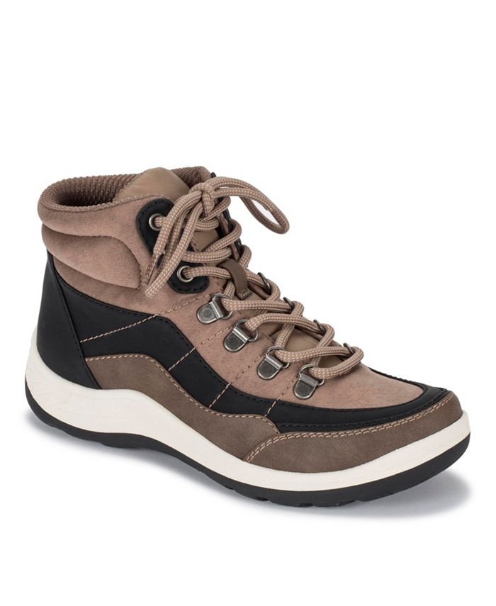 baretraps lace up boots