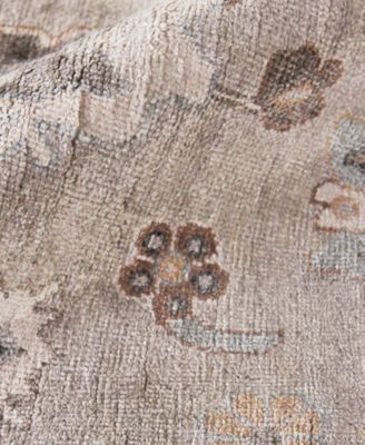 Museum ER5198 6' x 9' Area Rug