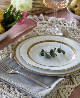 Charlotta 4 Piece 9'' Scalloped Accent Plates Set, Service for 4