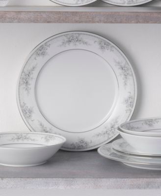 Sweet Leilani Dinnerware Collection