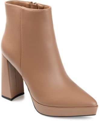 Journee Collection