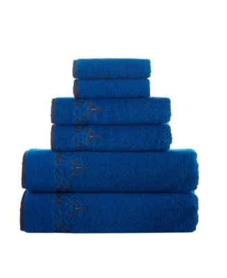 Contrast Frame Bath Towels