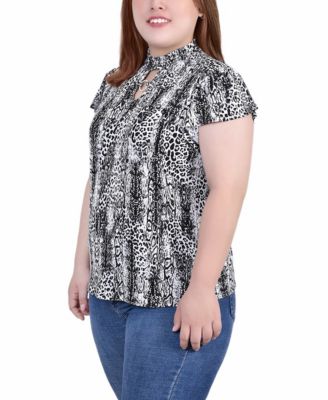 Plus Size Short Flutter Sleeve Mock Neck Top