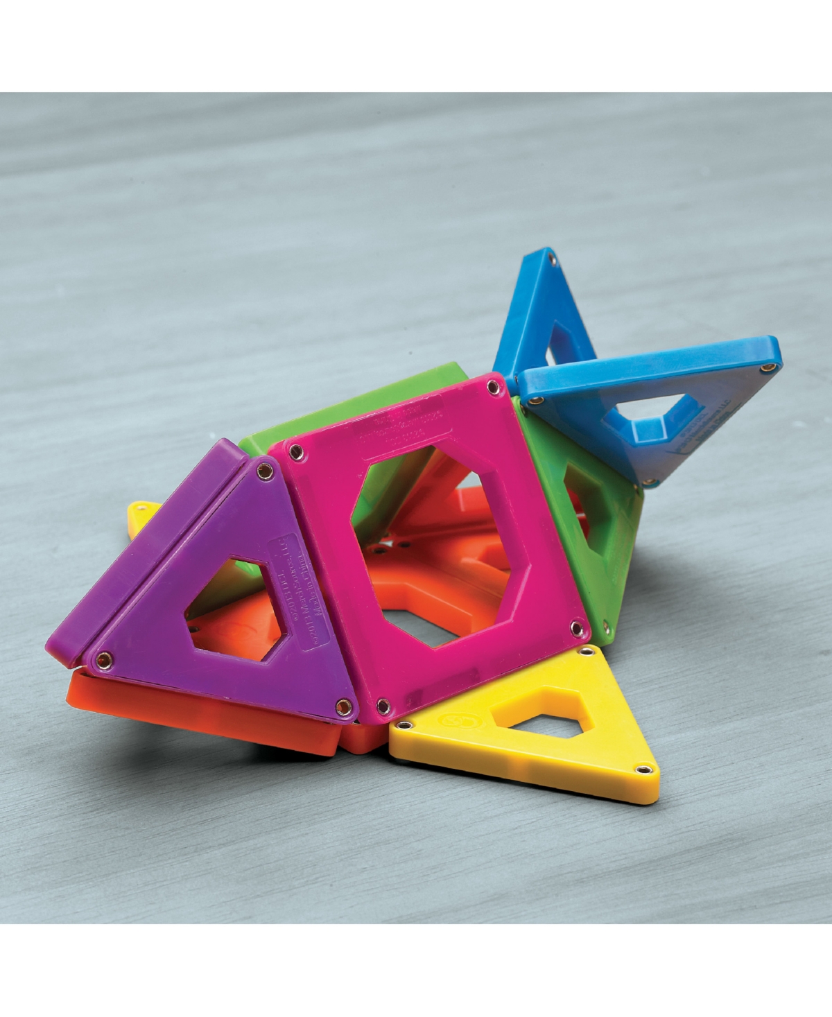 Discovery Mindblown Magnetic Tile Building Blocks Set, 50 Piece In Open Miscellaneous