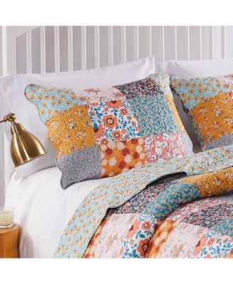 Carlie Calico Sham, Standard