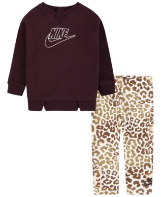 Nike Girls 6 Athletic deals Set NWT Crewneck Sweatshirt + Leggings Leopard Print