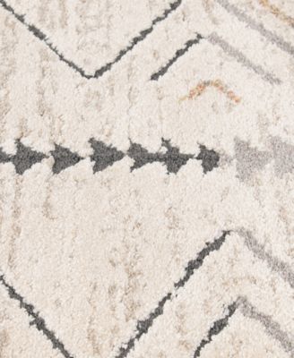 Leisure Rune 3'3" x 5'3" Area Rug