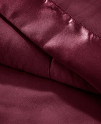 Windom Lightweight Down Alternative Satin Trim Blanket, King