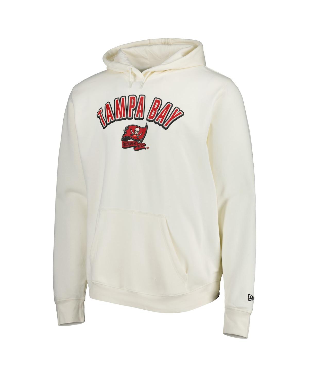 NEW ERA MEN'S NEW ERA CREAM TAMPA BAY BUCCANEERS SIDELINE CHROME PULLOVER HOODIE 
