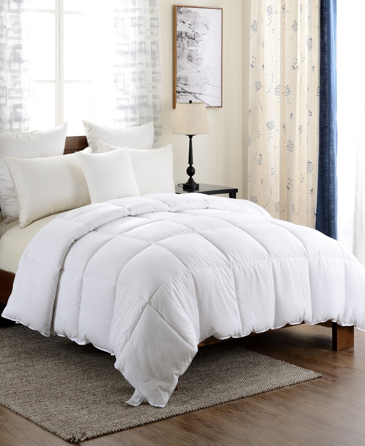 Cheer Collection Gel Fiber Filled Luxurious Twin Comforter In White