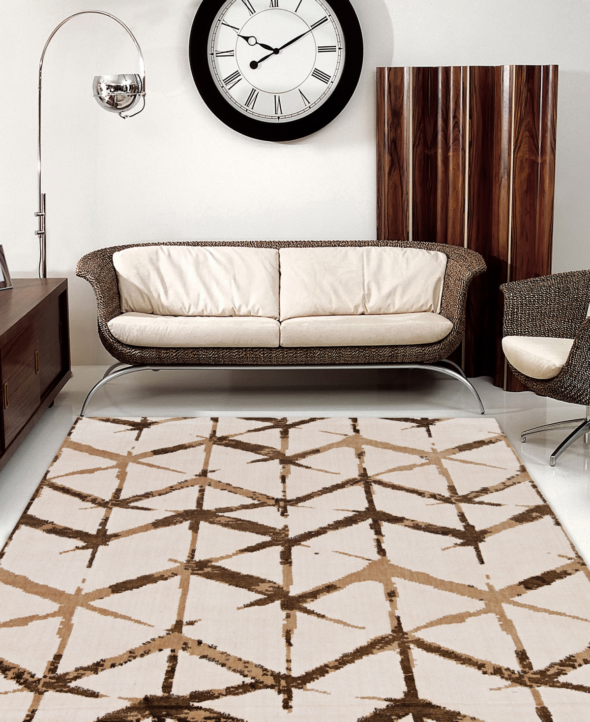 Km Home Dora 509 6' X 9' Area Rug In Beige