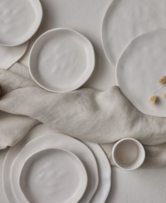 Hekonda 16 Pc. Dinnerware Set, Service for 4