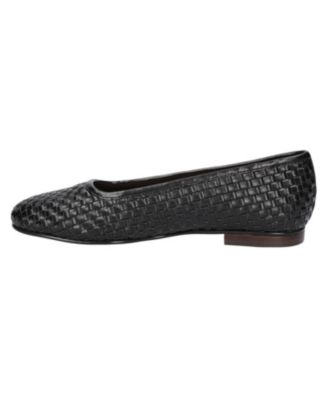 Women's Kimiko Square Toe Flats