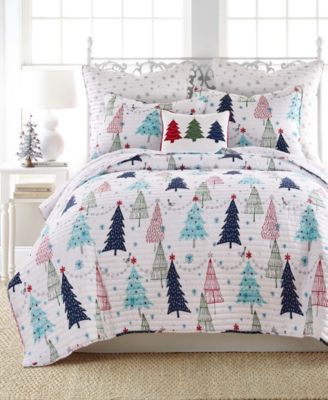 White Pine Printed Snowflake 2-Pc. Sham Set, European
