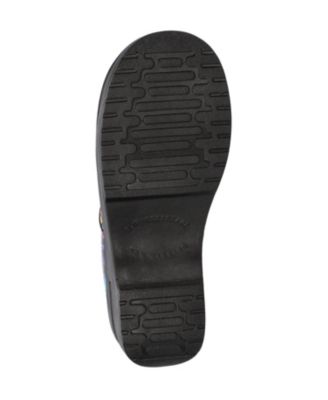 Easy Works by Women's Lyndee Slip Resistant Clogs