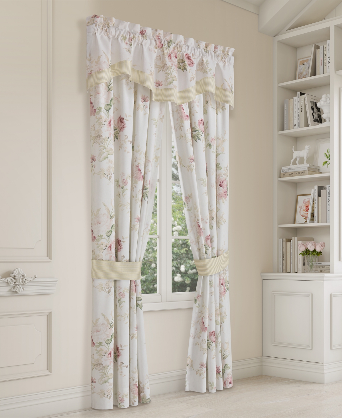 Piper & Wright Amalia Scallop Window Valance, 17