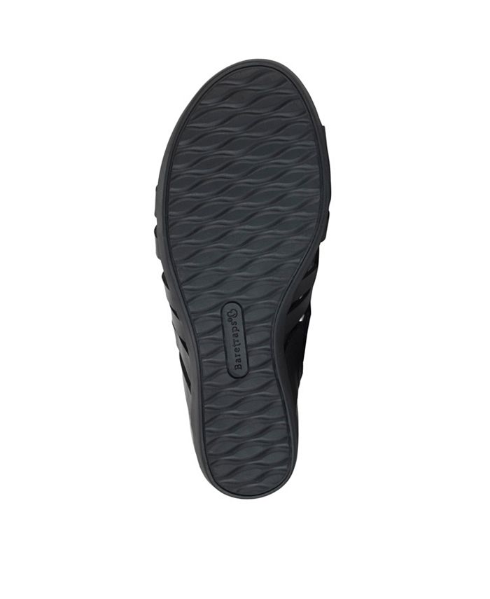 demetra slip on sneaker