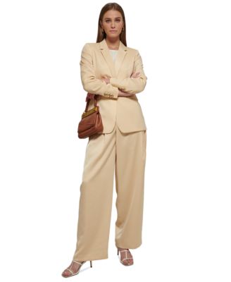 DKNY
