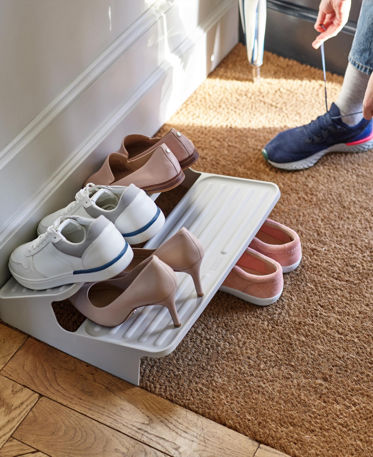 Joseph Joseph Shoe-in Large Space-saving Shoe Rack In Ecru