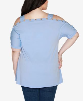 Plus Size Cold Shoulder Top